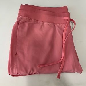 Mandala 9 Pocket Jogger Scrub Pants